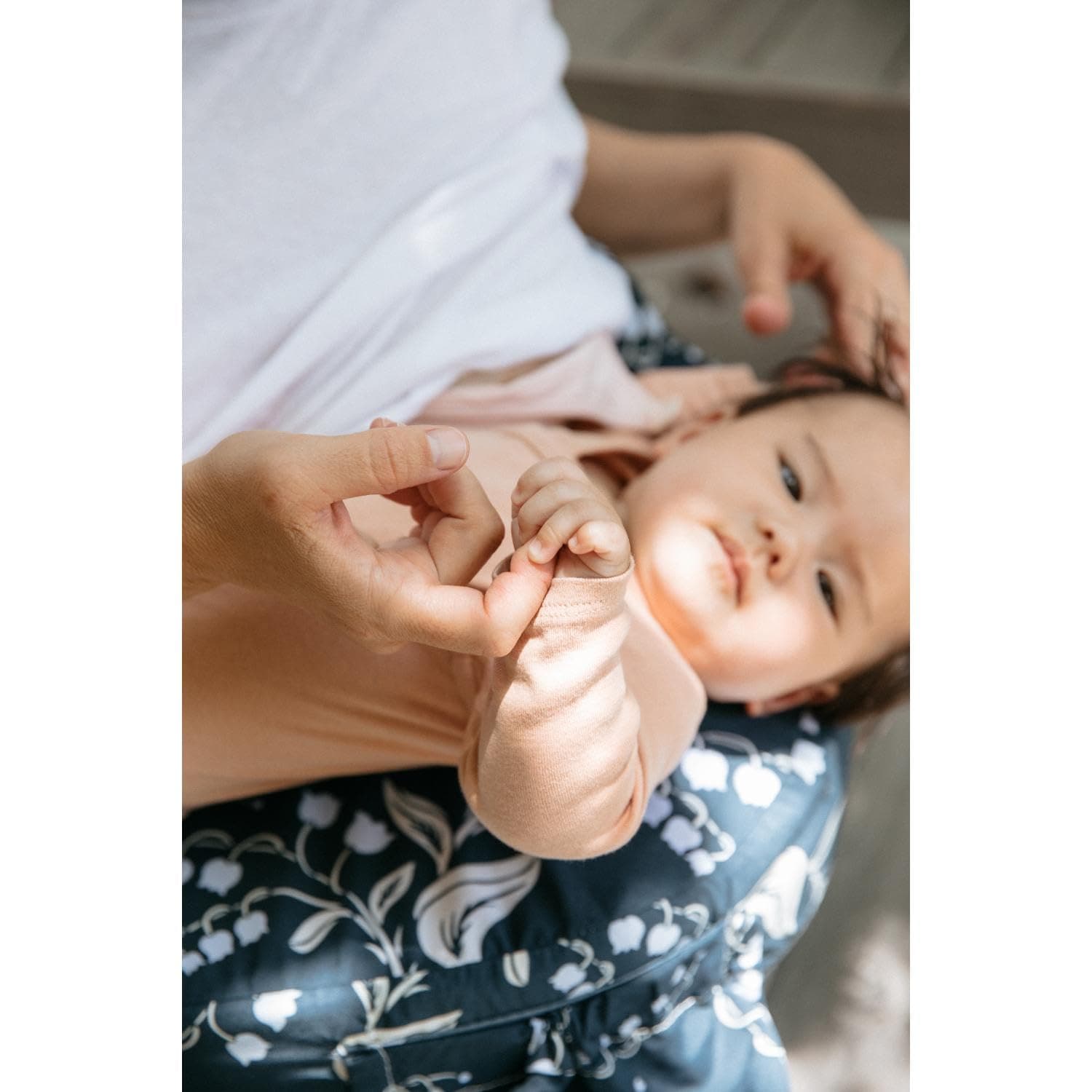 כרית הנקה 104*76*25 ס"מ של המותג Minene צבע אפור - תמונה 3